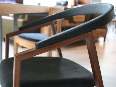 画像4: ≪宮崎椅子≫C Chair 背革張タイプ (4)