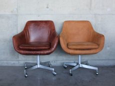 画像1: ≪椅子≫【-SQUARE original caster chair-/キャスターチェア/レザー・3color/1脚】 (1)