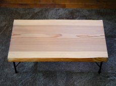 画像3: ≪ローテーブル≫【無垢一枚板 杉 W930×D490~500×H365mm/鉄脚セット/1台】 (3)