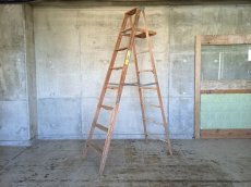 画像2: ≪SVG≫【Ladder-Tall Step Ladder Wood 木製脚立※7ステップ / WERNER W638 8ft/アメリカン・USED・ビンテージ/1体】 (2)