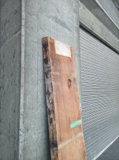 画像9: ≪未加工≫無垢一枚板 両耳 人乾材 ブラックチェリー W2255×D515~555×t55 (9)